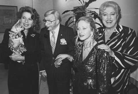 Cugat amb Abbe Lane, Ivonne Mart&iacute;nez i Mary Santpere