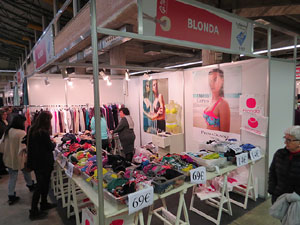 Fira de Girona - Firarebaixa 2016. Els estands de la fira