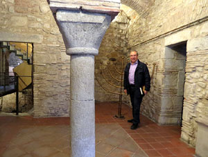 Festival MOT. La Girona de Miquel Fa&ntilde;anas. Ruta liter&agrave;ria a trav&eacute;s de les seves obres ambientades a Girona