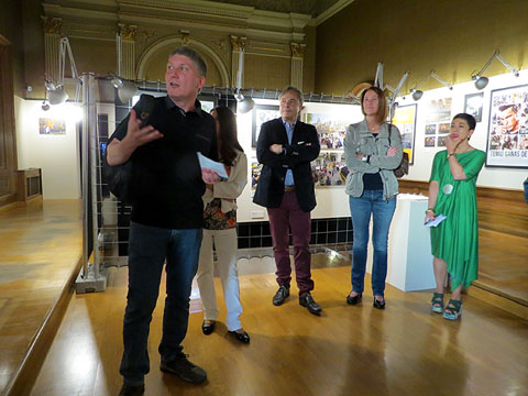 Un moment de la inauguraci&oacute; a la Casa Pastors