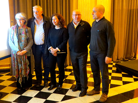 Inici de l'homenatge al Sal&oacute; de Descans del Teatre Municipal