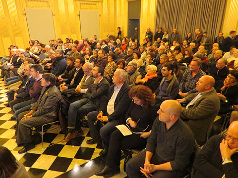 El p&uacute;blic del Sal&oacute; de Descans durant l'homenatge