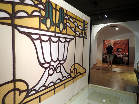 Sales de l'exposici&oacute;