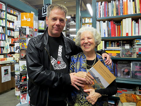 Mercè Ferré Valls i Abraham Simon Ferré, durant la trobada