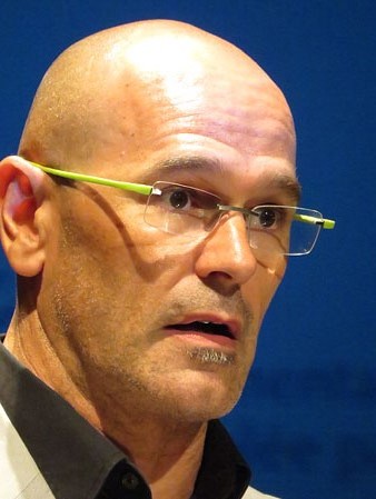 Ra&uuml;l Romeva, Conseller d'Afers Exteriors, Relacions Institucionals i Transpar&egrave;ncia de la Generalitat de Catalunya, durant la seva intervenci&oacute;