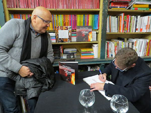 Llibreria Geli. Presentaci&oacute; de Cassoles de Girona d'Abraham Simon, amb Assumpci&oacute; Cantalozella i Enric Viladot