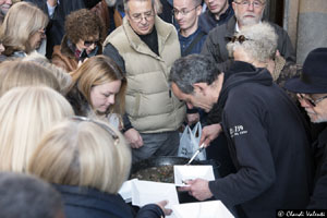 Llibreria Geli. Presentaci&oacute; de Cassoles de Girona d'Abraham Simon, amb Assumpci&oacute; Cantalozella i Enric Viladot