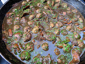 Llibreria Geli. Presentaci&oacute; de Cassoles de Girona d'Abraham Simon, amb Assumpci&oacute; Cantalozella i Enric Viladot