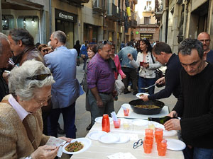 Presentació 'Un any a la cuina' d'Enric Herce a la Llibreria Geli de Girona, amb Salvador Garcia-Arbós i una cassola d'Abraham Simon
