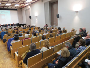 Llibreria Geli. Presentaci&oacute; del llibre En busca de la llibertad, de Montse Batlle