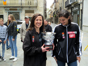 Rebuda de l'Spar Citylift Girona a la Sala de Plens de l'Ajuntament i a la pla&ccedil;a del Vi