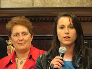 Rebuda de l'Spar Citylift Girona a la Sala de Plens de l'Ajuntament i a la pla&ccedil;a del Vi