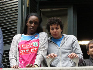 Rebuda de l'Spar Citylift Girona a la Sala de Plens de l'Ajuntament i a la pla&ccedil;a del Vi