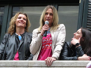 Rebuda de l'Spar Citylift Girona a la Sala de Plens de l'Ajuntament i a la pla&ccedil;a del Vi