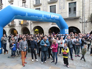 Rebuda de l'Spar Citylift Girona a la Sala de Plens de l'Ajuntament i a la pla&ccedil;a del Vi