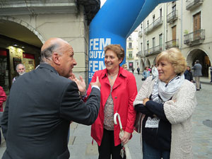 Rebuda de l'Spar Citylift Girona a la Sala de Plens de l'Ajuntament i a la pla&ccedil;a del Vi