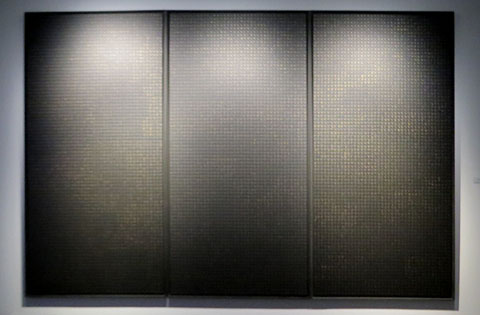 Pres&egrave;ncia MCA, MCB, MCC. 2016. Acr&iacute;lic i oli sobre cautx&uacute;