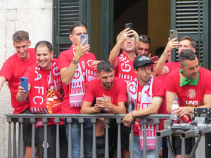 Ascens del Girona FC i el B&agrave;squet Girona. Rebuda a la pla&ccedil;a del Vi
