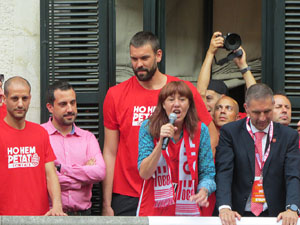 Ascens del Girona FC i el B&agrave;squet Girona. Rebuda a la pla&ccedil;a del Vi
