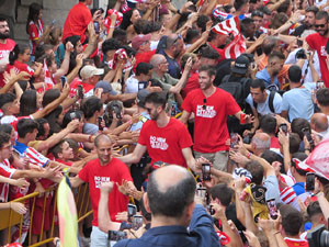 Ascens del Girona FC i el B&agrave;squet Girona. Rebuda a la pla&ccedil;a del Vi