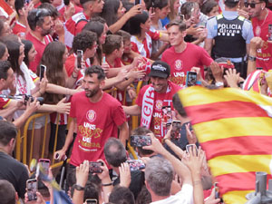 Ascens del Girona FC i el B&agrave;squet Girona. Rebuda a la pla&ccedil;a del Vi