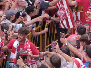 Ascens del Girona FC i el B&agrave;squet Girona. Rebuda a la pla&ccedil;a del Vi