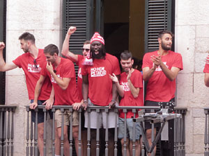 Ascens del Girona FC i el B&agrave;squet Girona. Rebuda a la pla&ccedil;a del Vi