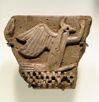 Rajola del palau de Ramesses III. Faian&ccedil;a. Dinastia XX, regnat de Ramesses III, Ca. 1184-1153 aC. Tell el-Yahudiya
