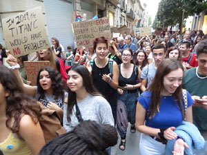 Manifestaci&oacute; contra el canvi clim&agrave;tic organitzada per Fridays for Future i Revoluci&oacute; o Extinci&oacute;