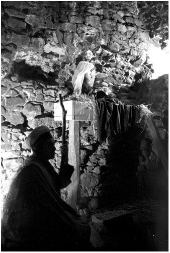 Representació de 'El Pessebre gòtic' al Passeig Arqueològic. 5 de gener de 1970