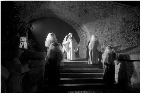 Representació de 'El Pessebre gòtic' al Passeig Arqueològic. 5 de gener de 1970