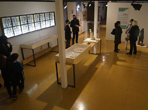 Exposici&oacute; 'Plurals en femen&iacute;. Sororitats' al Museu d'Hist&ograve;ria de Girona