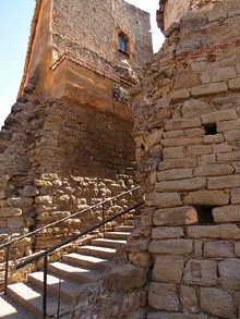 Portal d'accés al nucli emmurallat d'Ullastret