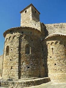 Absis de l'església romànica de Sant Pere, del segle XI