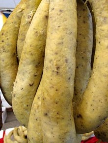 Fira de la Botifarra Dolça 2014 a Salitja. Botifarra d'ou