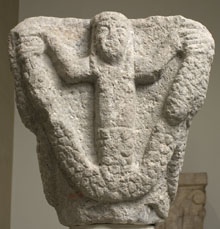 Capitell procedent del claustre del monestir. Primer ter&ccedil; del segle XII