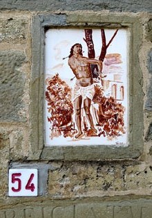 Cer&agrave;mica de la fa&ccedil;ana de l'ermita de Sant Sebasti&agrave;