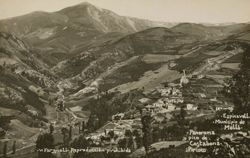 Vista panor&agrave;mica d'Espinavell amb el Costabona. 1932