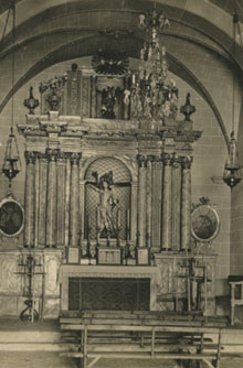 Altar de l'esgl&eacute;sia de Sant Sebasti&agrave; de Moll&oacute;. 1911