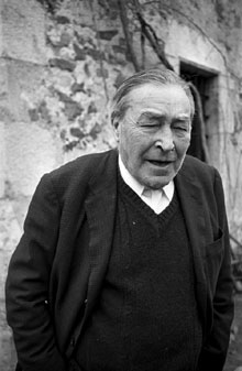Josep Pla al mas de Llofriu. 1972