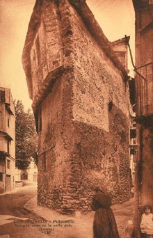 Antiga casa al carrers dels Ferrers. 1900-1930