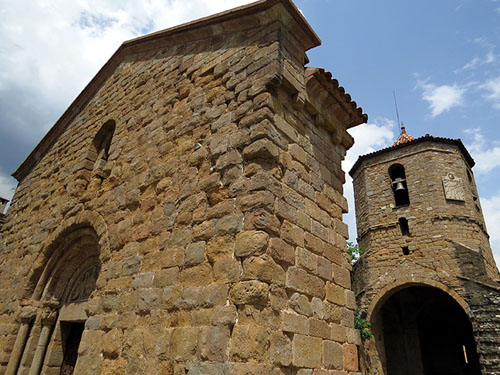 Església de Sant Pol, edificada al segle XII